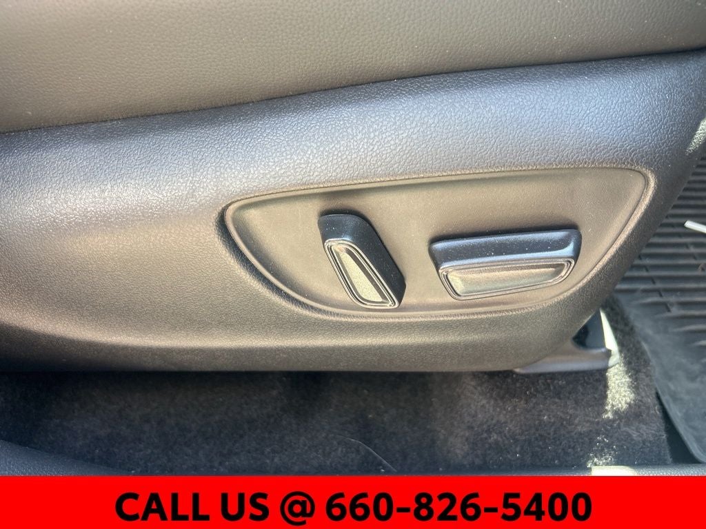 2025 Toyota Highlander Hybrid XLE