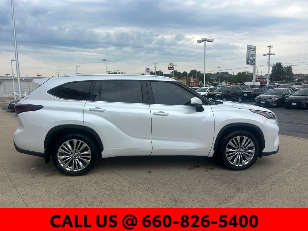 2024 Toyota Highlander Platinum
