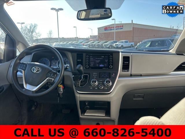 2018 Toyota Sienna LE 8 Passenger