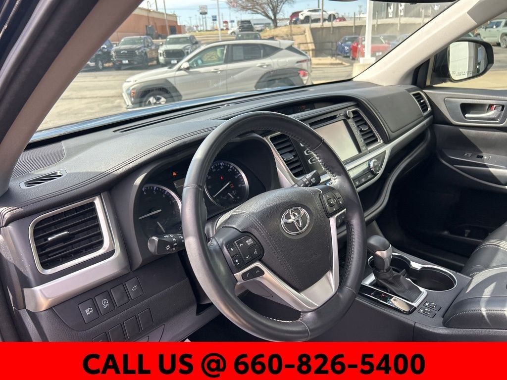 2018 Toyota Highlander SE