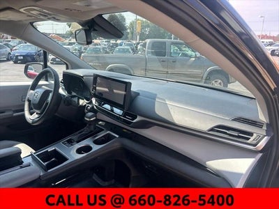 2026 Toyota Sienna XLE 7 Passenger