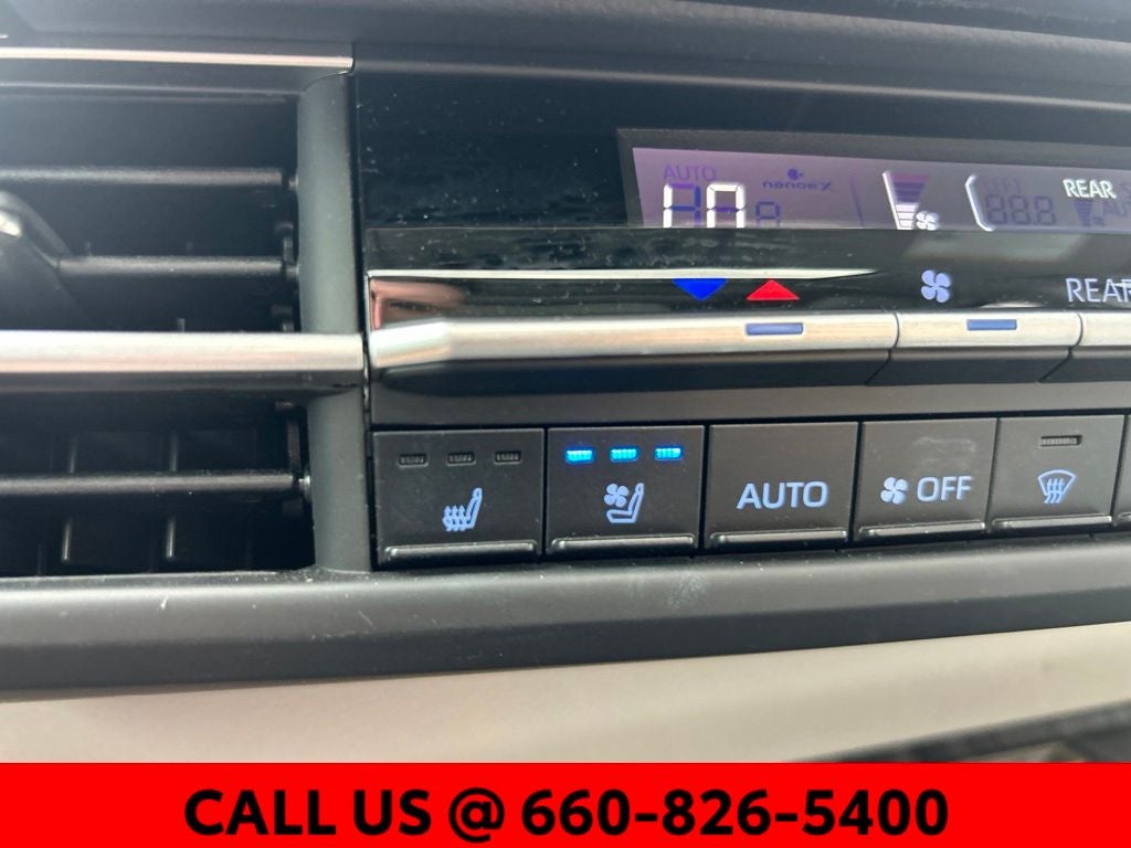 2024 Toyota Sienna Limited 7 Passenger