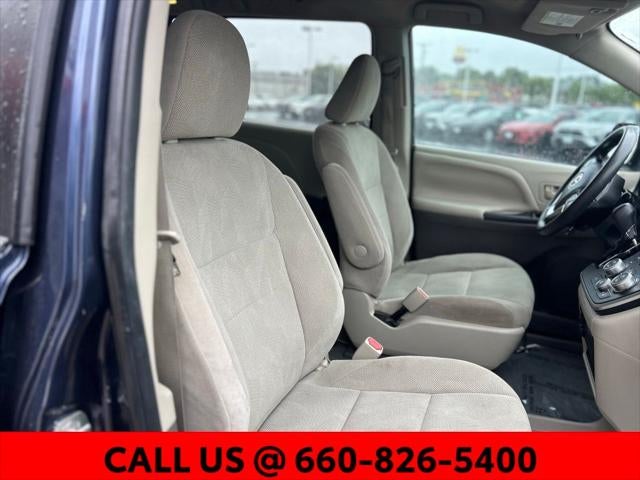 2020 Toyota Sienna L 7 Passenger
