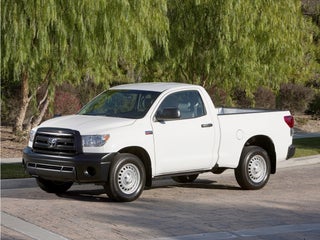 2013 Toyota Tundra CrewMax 5.7L V8 6-Spd AT (Natl)