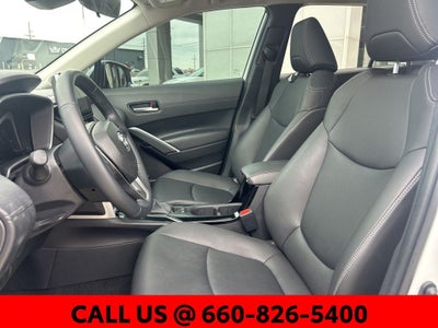 2024 Toyota Corolla Cross XLE