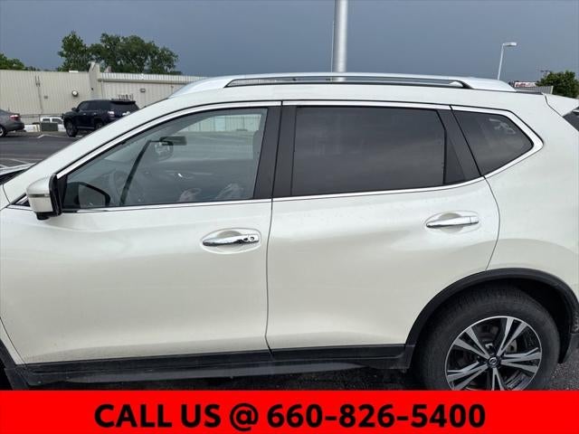 2020 Nissan Rogue SV