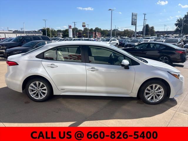 2026 Toyota Corolla Hybrid LE