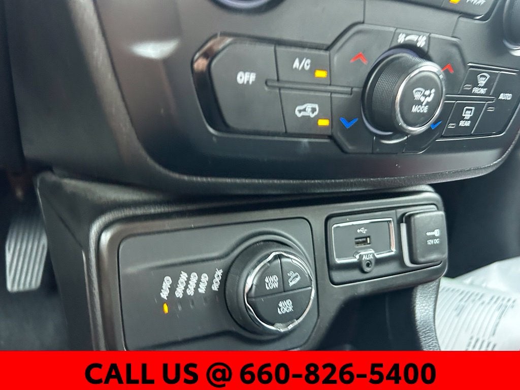 2023 Jeep Renegade Trailhawk