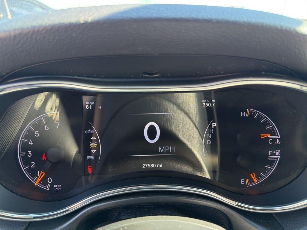 2020 Jeep Grand Cherokee Laredo E