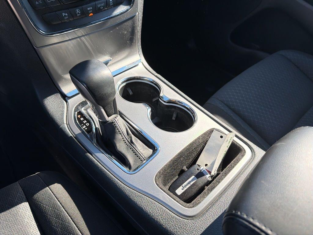 2020 Jeep Grand Cherokee Laredo E