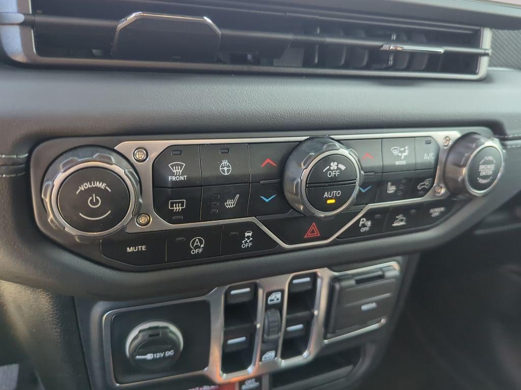 2025 Jeep Wrangler Rubicon X