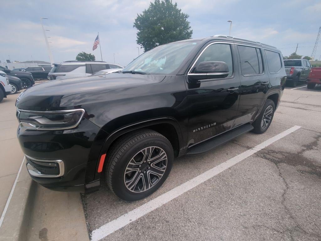 2024 Jeep Wagoneer Base