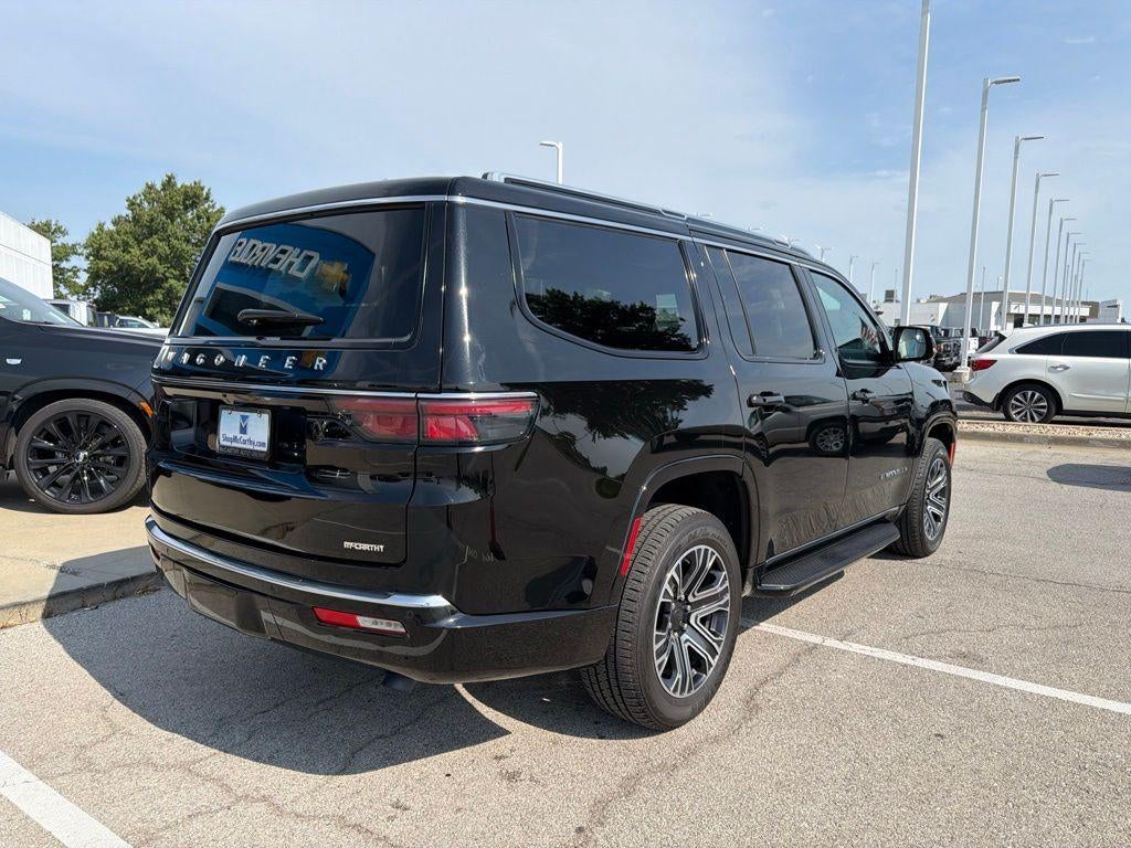 2024 Jeep Wagoneer Base