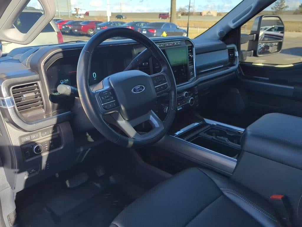 2023 Ford Super Duty F-250 SRW Lariat