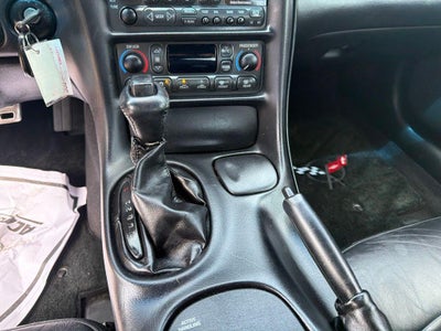 2004 Chevrolet Corvette Base