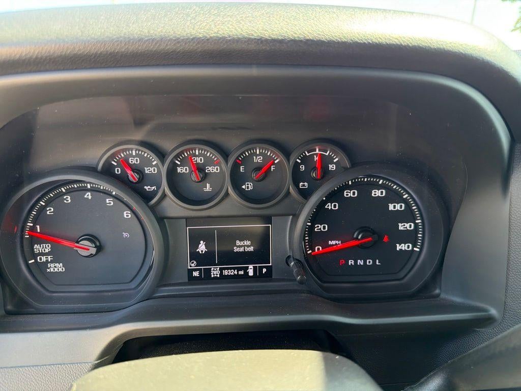 2025 Chevrolet Silverado 1500 Custom
