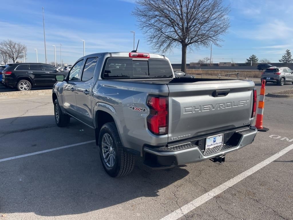2025 Chevrolet Colorado WT/LT