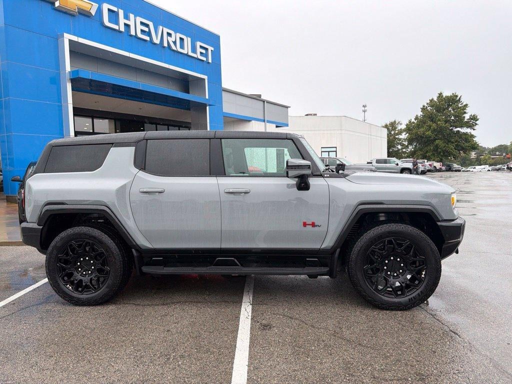 2024 GMC HUMMER EV SUV 2X