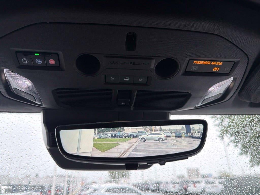 2024 GMC HUMMER EV SUV 2X