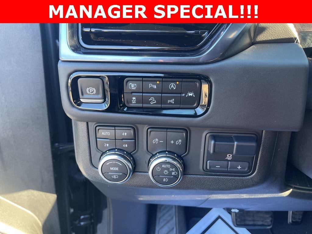 2025 GMC Yukon XL AT4 Ultimate