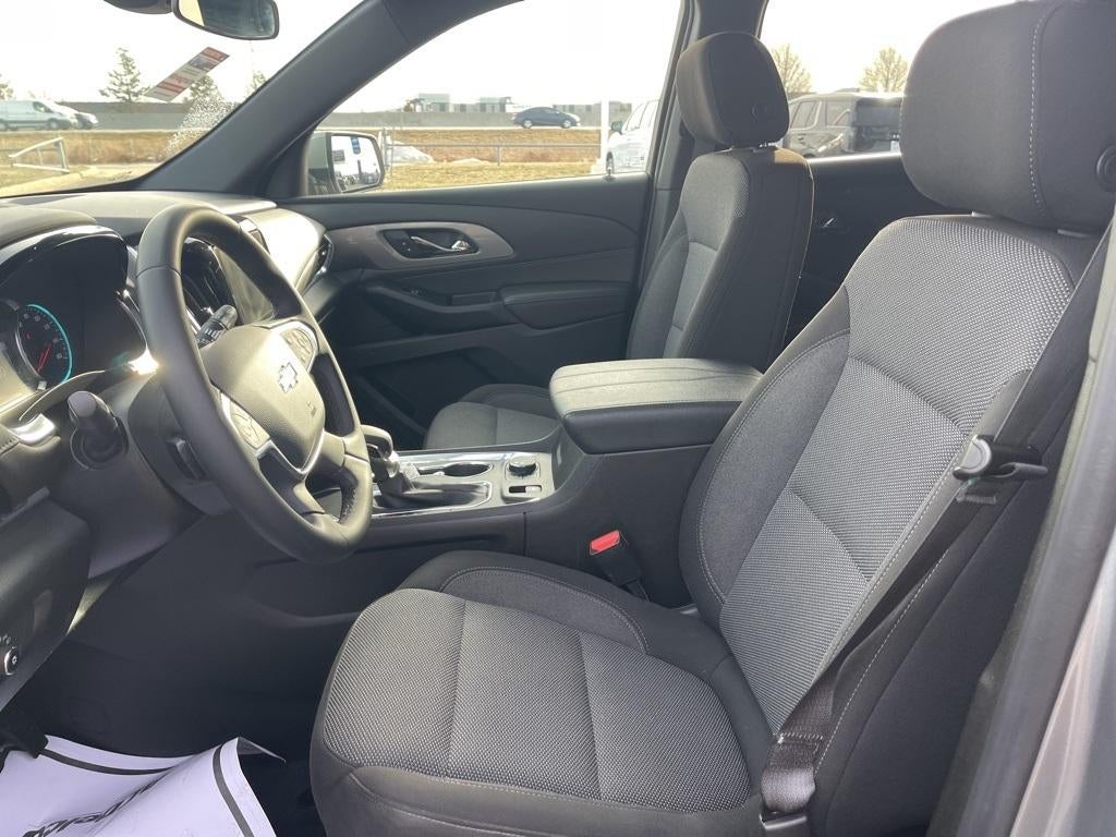 2023 Chevrolet Traverse LT