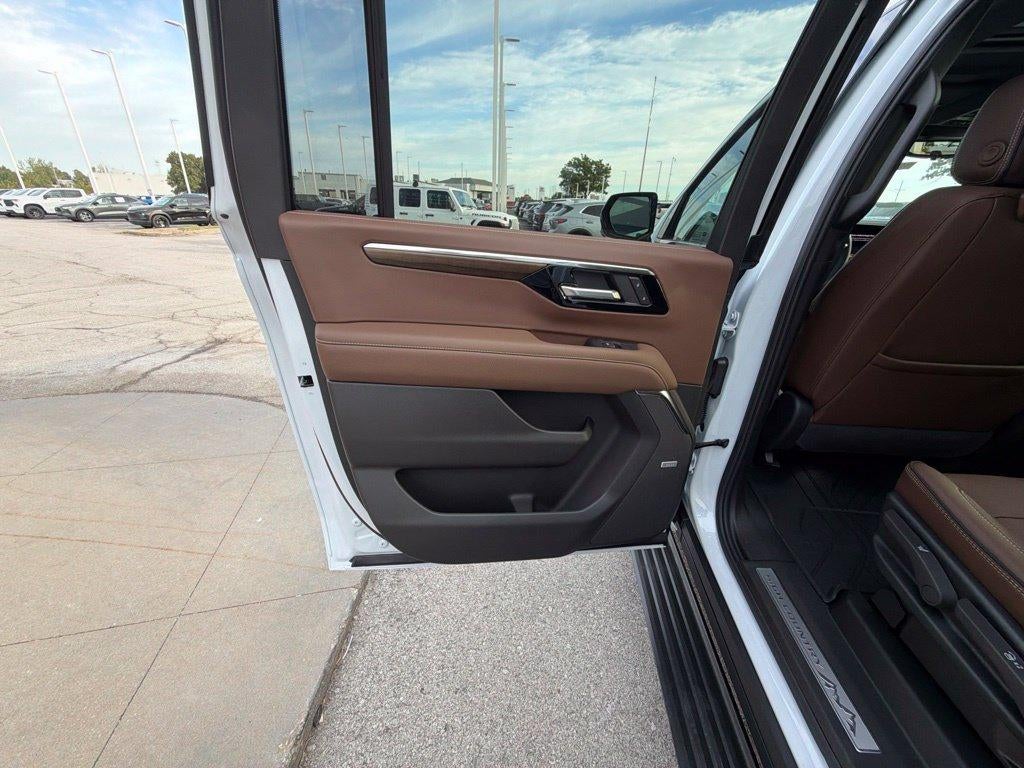 2027 Chevrolet Suburban High Country