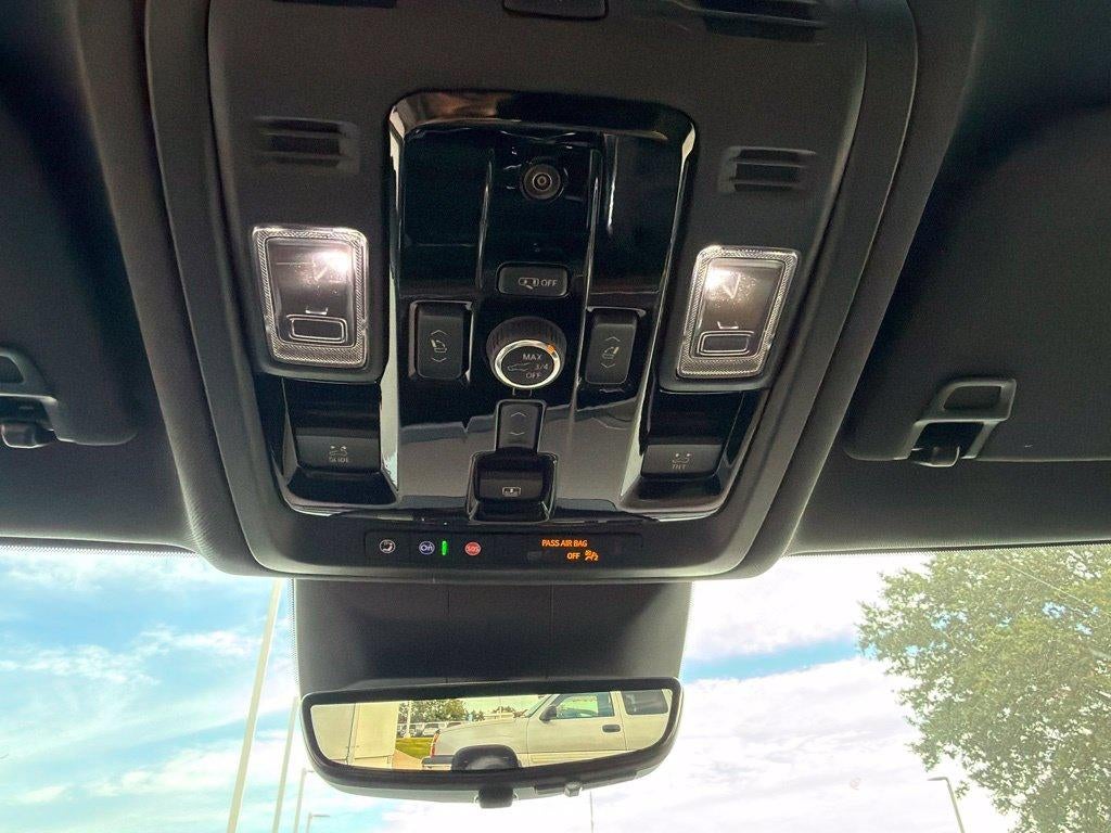 2027 Chevrolet Suburban High Country