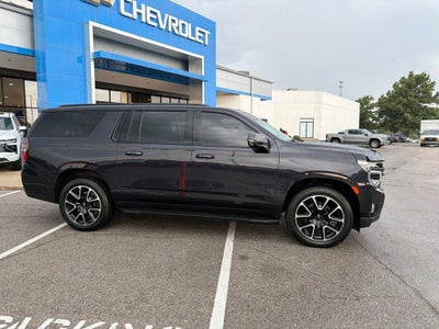 2022 Chevrolet Suburban RST