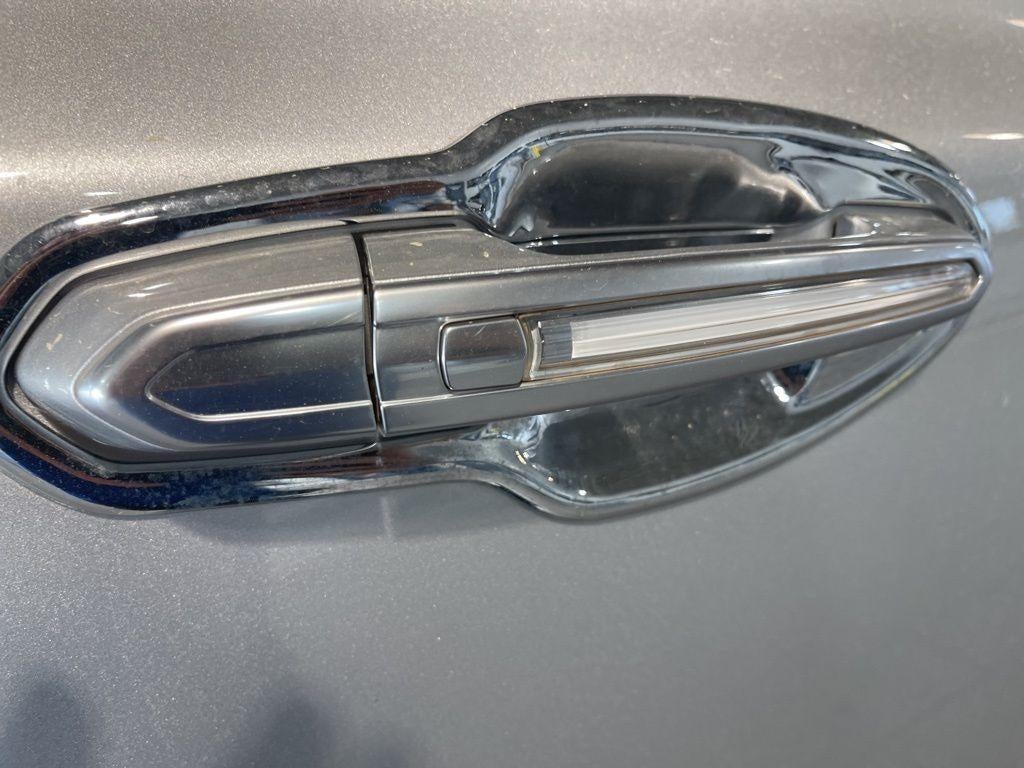 2018 Cadillac XT5 Premium Luxury