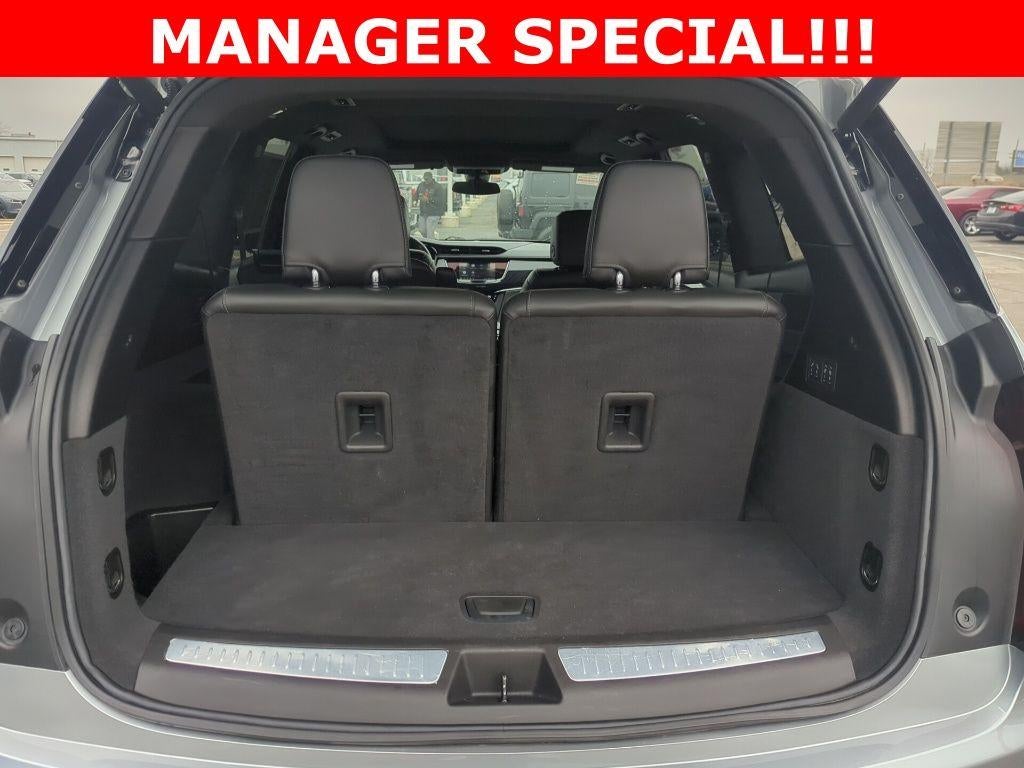 2025 Cadillac XT6 Premium Luxury