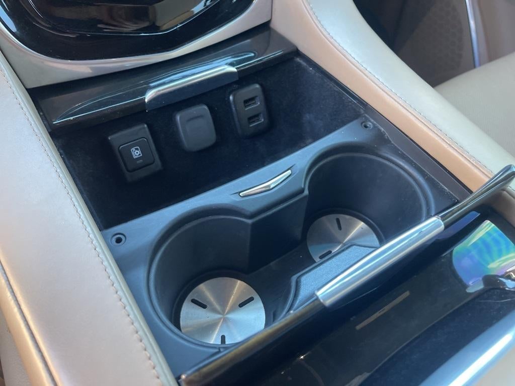 2019 Cadillac Escalade ESV Platinum Edition