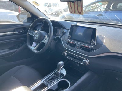 2021 Nissan Altima 2.5 SV