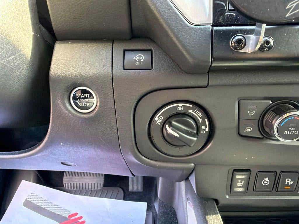 2025 Nissan Frontier SV