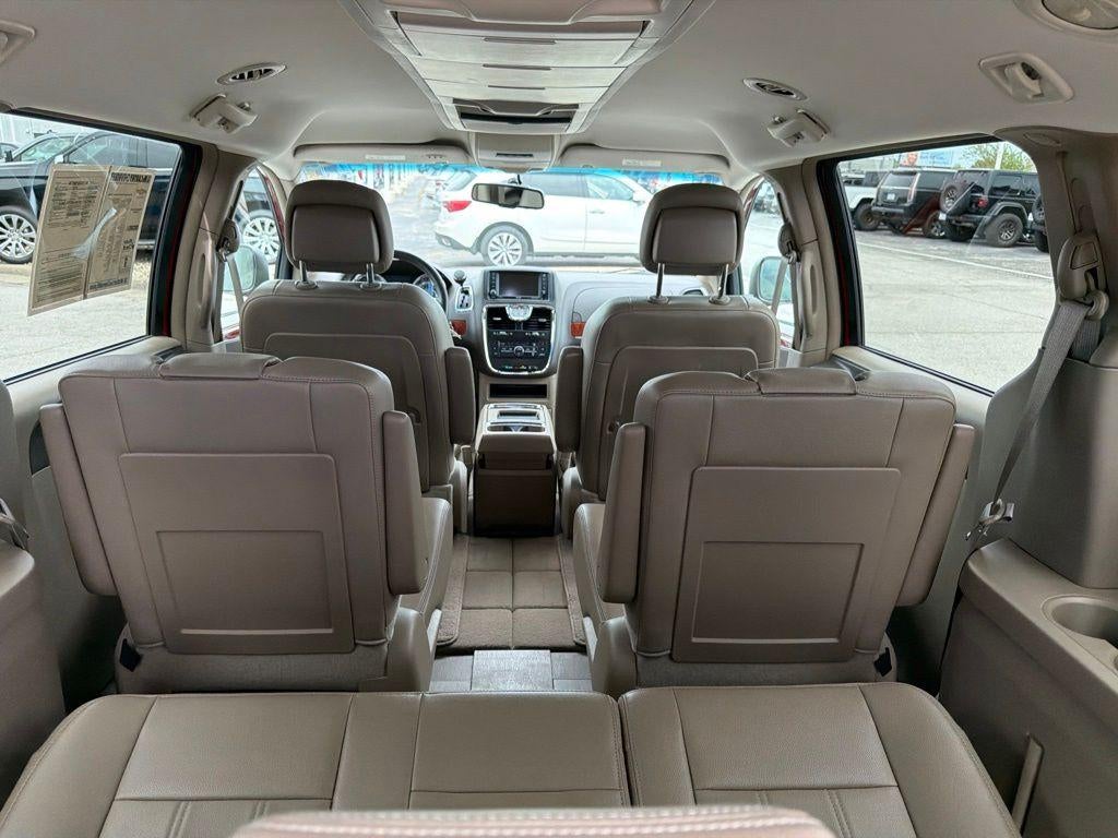 2014 Chrysler Town & Country Touring