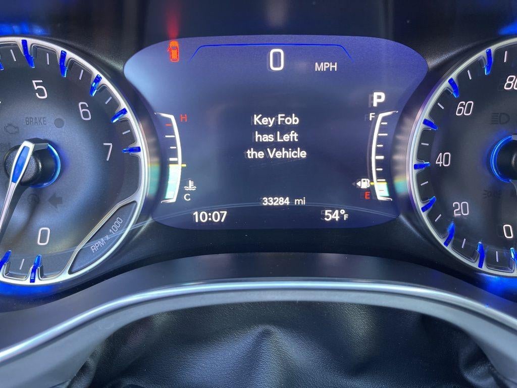 2025 Chrysler PACIFICA Base