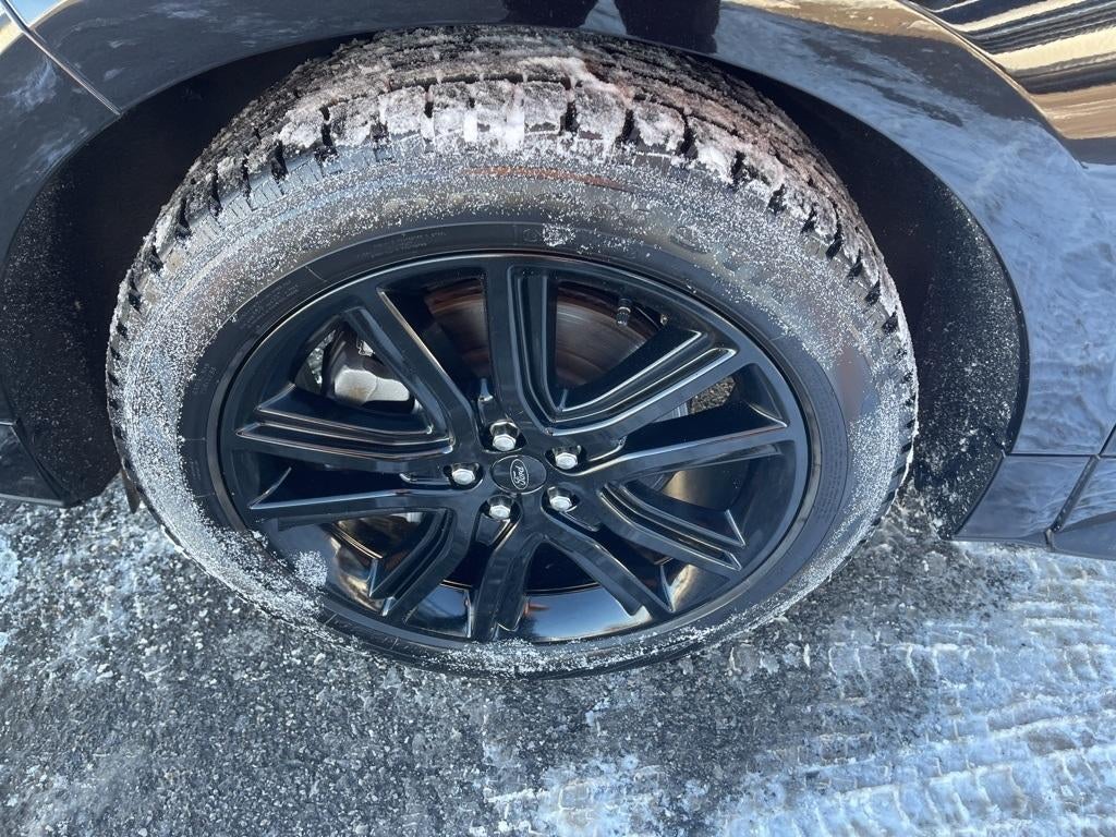 2022 Ford Edge ST Line