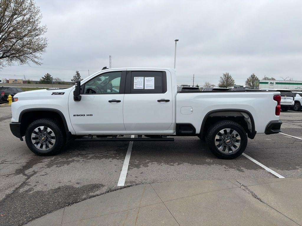 2024 Chevrolet Silverado 2500 HD Custom