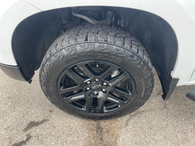 2022 Chevrolet Silverado 1500 Custom Trail Boss