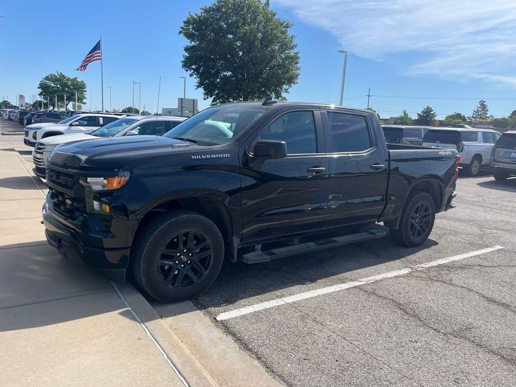 2025 Chevrolet Silverado 1500 Custom
