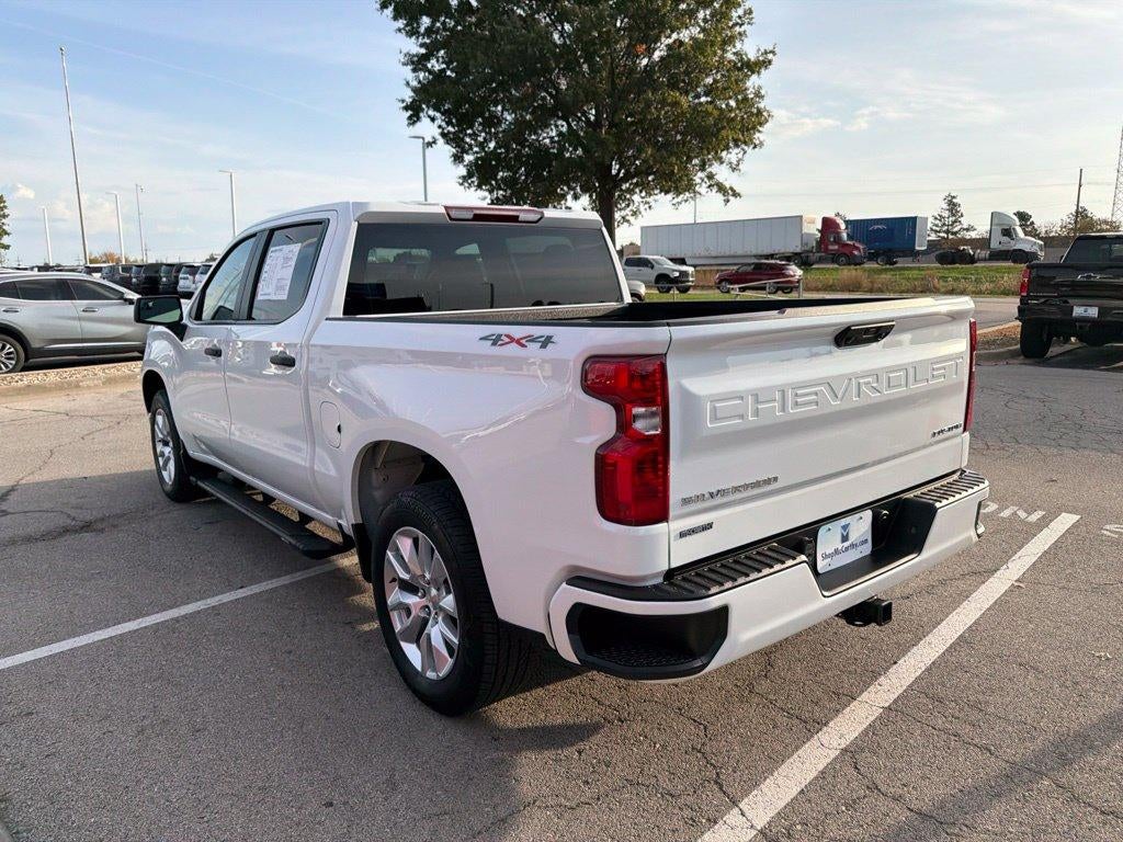 2025 Chevrolet Silverado 1500 Custom