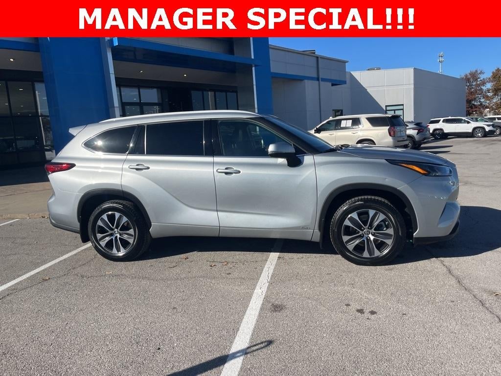 2022 Toyota Highlander XLE