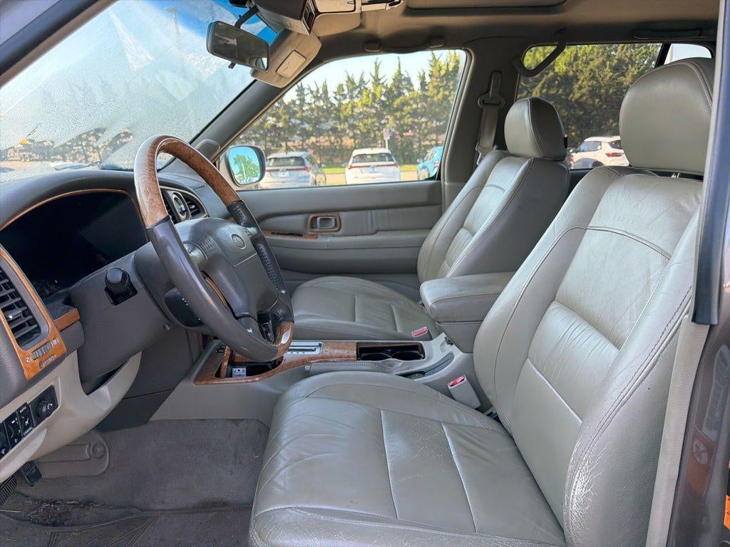 2001 INFINITI QX4 Luxury