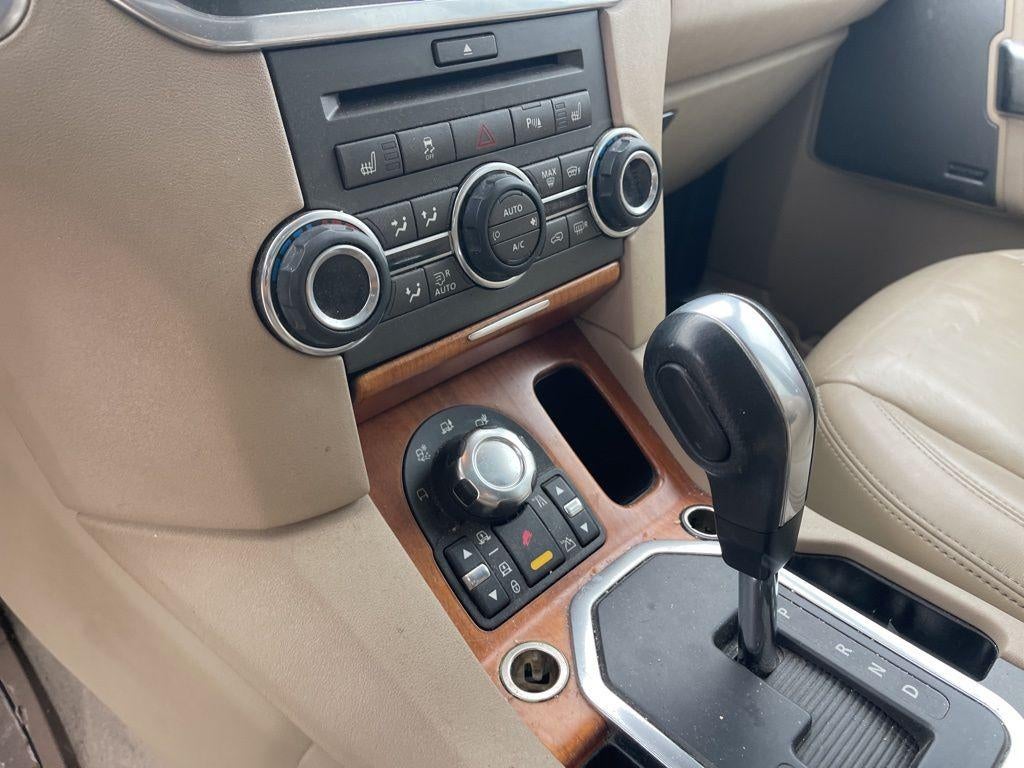 2011 Land Rover LR4 V8