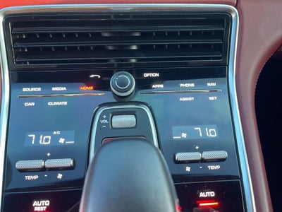 2018 Porsche Panamera Turbo