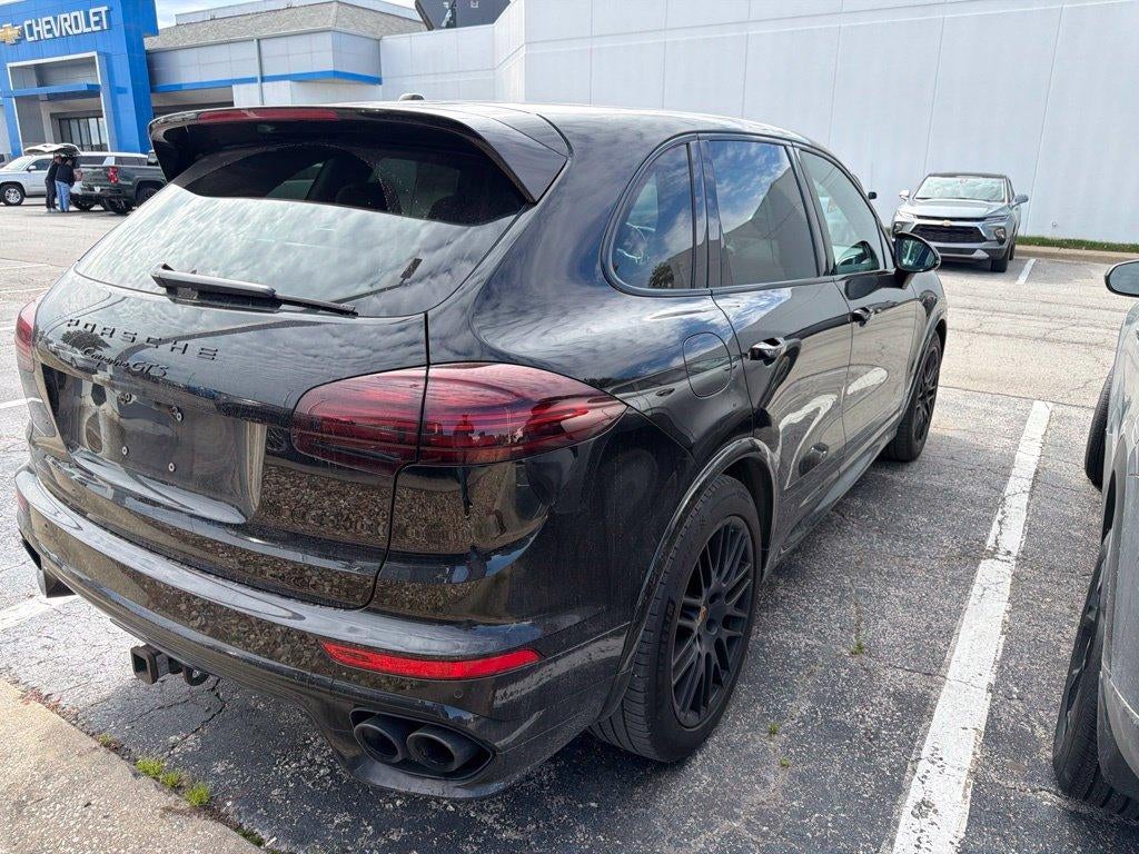 2016 Porsche Cayenne GTS