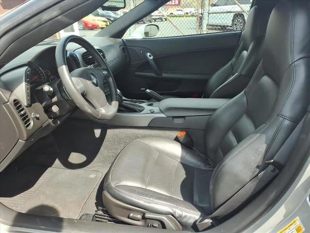 Used 2007 Chevrolet Corvette Base with VIN 1G1YY26U275121569 for sale in Kansas City