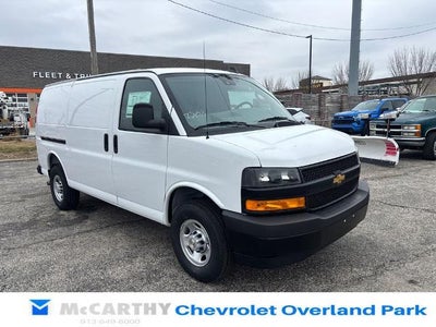 2025 Chevrolet Express Cargo 3500 Base