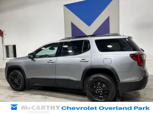 2023 GMC Acadia AT4