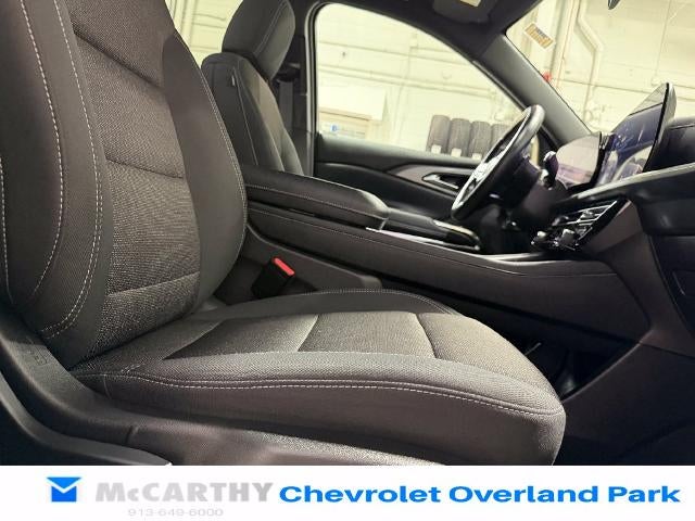 2024 Chevrolet Traverse LS
