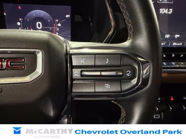 2023 GMC Canyon 4WD AT4
